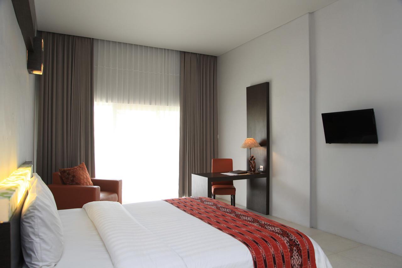 Bukit Daun Hotel And Resort Kediri  Zewnętrze zdjęcie