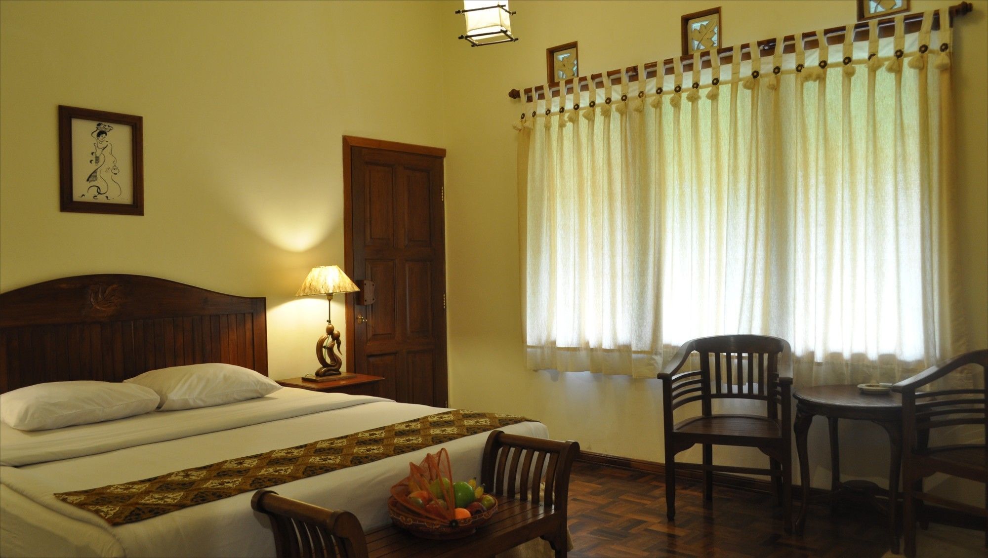 Bukit Daun Hotel And Resort Kediri  Zewnętrze zdjęcie